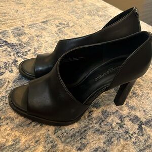 NWOB Karl Lagerfeld Leather Heels